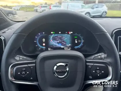 Photo 18 Volvo Xc40  Recharge 231 ch 1EDT