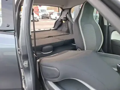 Photo 26 Renault Twingo  III TCe 95