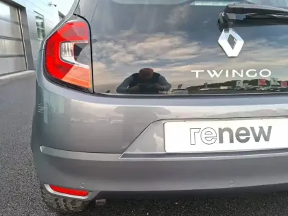 Photo 17 Renault Twingo  III TCe 95