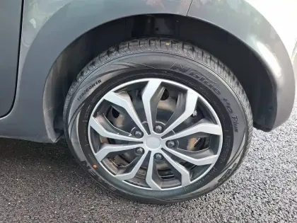 Photo 14 Renault Twingo  III TCe 95