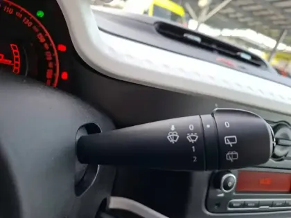 Photo 35 Renault Twingo  III TCe 95