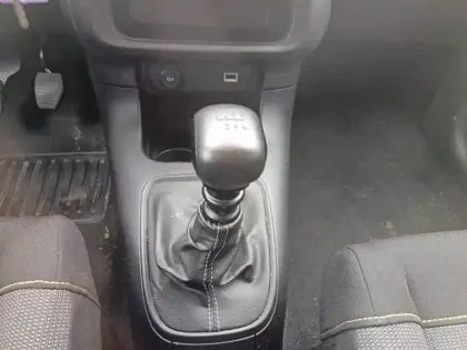 Photo 13 Citroën C3  BlueHDi 100 S&S BVM6