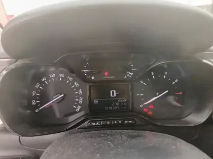 Photo 9 Citroën C3  BlueHDi 100 S&S BVM6