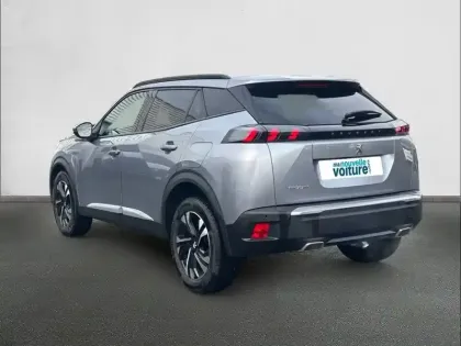 Photo 6 Peugeot 2008  PureTech 130 S&S BVM6