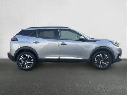 Photo 3 Peugeot 2008  PureTech 130 S&S BVM6