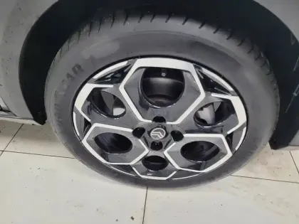 Photo 5 Citroën C3  Turbo 100 ch BVM6