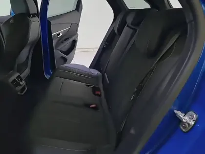 Photo 31 Peugeot 3008  Hybrid 225 e-EAT8