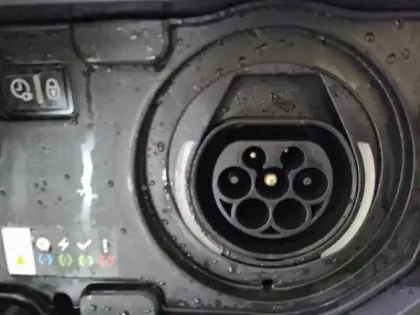 Photo 55 Peugeot 3008  Hybrid 225 e-EAT8