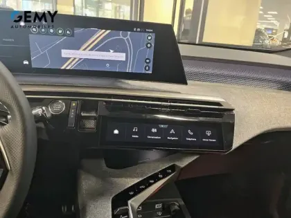 Photo 13 Peugeot 3008  Electrique 325 ch 4x4 73 kWh