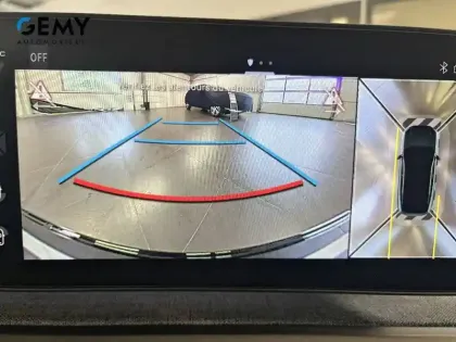 Photo 12 Peugeot 3008  Electrique 325 ch 4x4 73 kWh