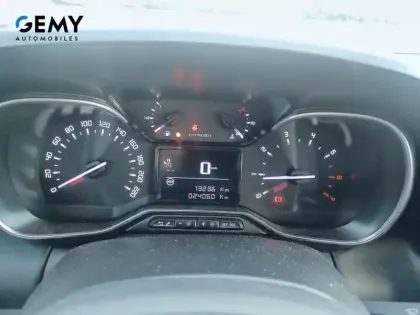 Photo 12 Citroën C3 Aircross  PureTech 110 S&S BVM6