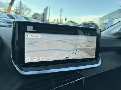 Photo 34 Peugeot 208  Hybrid 110 e-DCS6