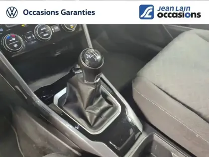 Photo 15 Volkswagen T-roc  1.0 TSI 115 Start/Stop BVM6