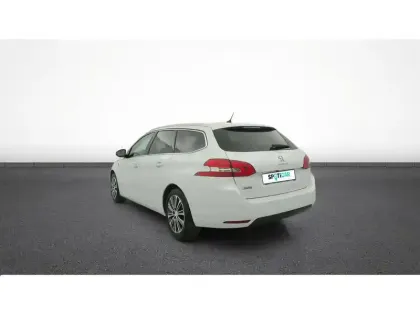 Photo 29 Peugeot 308  SW PureTech 130ch S&S EAT8