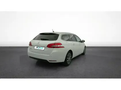 Photo 31 Peugeot 308  SW PureTech 130ch S&S EAT8