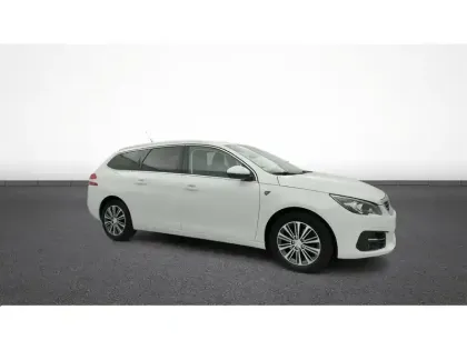 Photo 34 Peugeot 308  SW PureTech 130ch S&S EAT8