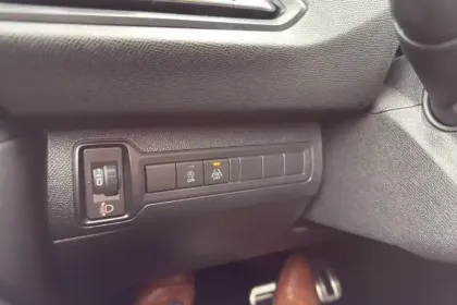 Photo 23 Peugeot 308  SW PureTech 130ch S&S EAT8