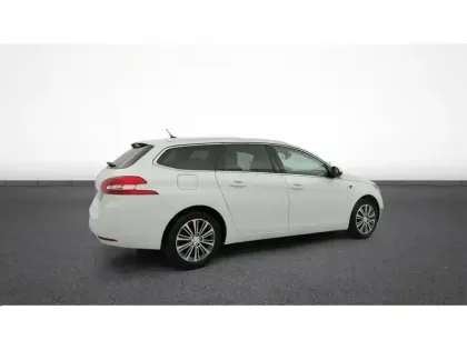 Photo 32 Peugeot 308  SW PureTech 130ch S&S EAT8