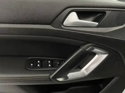 Photo 52 Peugeot 308  SW PureTech 130ch S&S EAT8