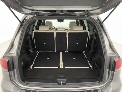 Photo 13 Mercedes GLB  200 d 8G-DCT