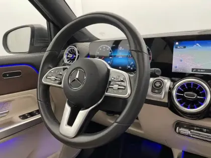 Photo 23 Mercedes GLB  200 d 8G-DCT