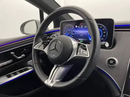 Photo 22 Mercedes EQE  300