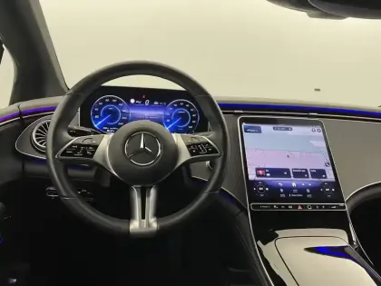 Photo 20 Mercedes EQE  300