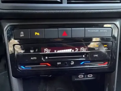 Photo 20 Volkswagen T-cross  1.0 TSI 110 Start/Stop BVM6