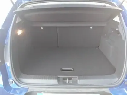 Photo 7 Renault Captur  E-Tech full hybrid 145