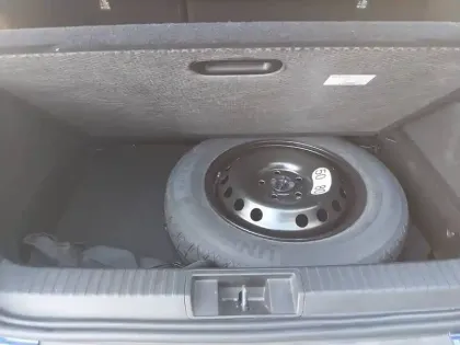 Photo 8 Renault Captur  E-Tech full hybrid 145