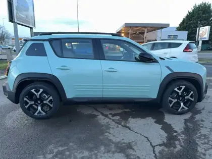 Photo 5 Renault 4 Renault  E-Tech Electrique 150 ch autonomie confort