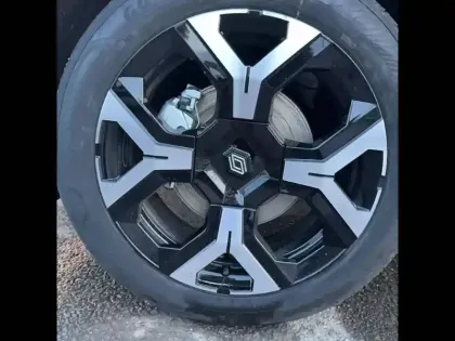 Photo 19 Renault 4 Renault  E-Tech Electrique 150 ch autonomie confort