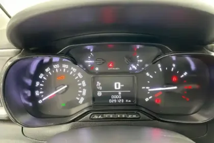 Photo 16 Citroën C3  PureTech 83 S&S BVM5