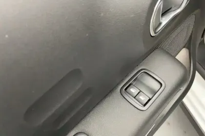 Photo 18 Citroën C3  PureTech 83 S&S BVM5