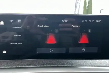 Photo 22 Peugeot 3008  Electrique 325 ch 4x4 73 kWh