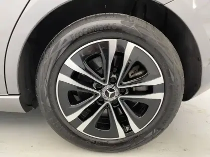 Photo 16 Mercedes Classe A  250 e 8G-DCT