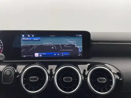 Photo 20 Mercedes Classe A  250 e 8G-DCT