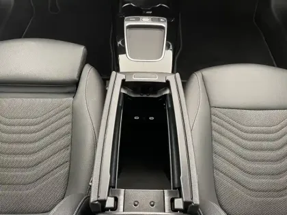 Photo 28 Mercedes Classe A  250 e 8G-DCT