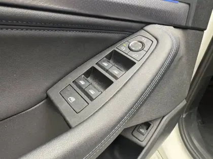 Photo 17 BMW Serie 2 Active Tourer 218d 150 ch DKG7