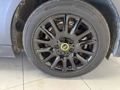 Photo 9 Mini Mini Hatch 3 Portes Cooper SE 184 ch