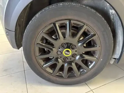 Photo 10 Mini Mini Hatch 3 Portes Cooper SE 184 ch