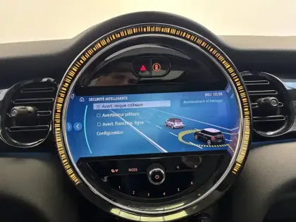 Photo 25 Mini Mini Hatch 3 Portes Cooper SE 184 ch