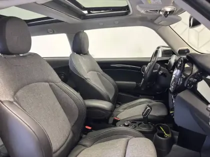 Photo 15 Mini Mini Hatch 3 Portes Cooper SE 184 ch