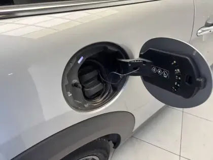 Photo 12 Mini Mini Hatch 3 Portes Cooper SE 184 ch