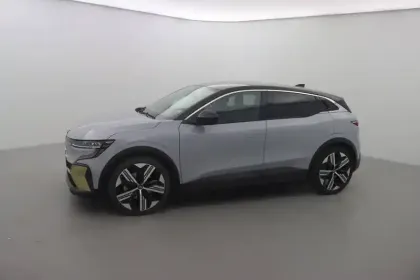 Photo 1 Renault Megane  E-Tech EV60 220 ch super charge