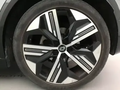 Photo 8 Renault Megane  E-Tech EV60 220 ch super charge