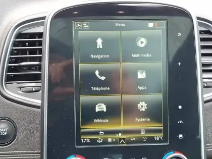 Photo 55 Renault Scenic  TCe 140 FAP EDC - 21