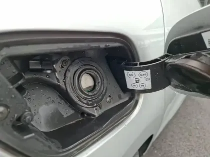 Photo 14 Renault Scenic  TCe 140 FAP EDC - 21