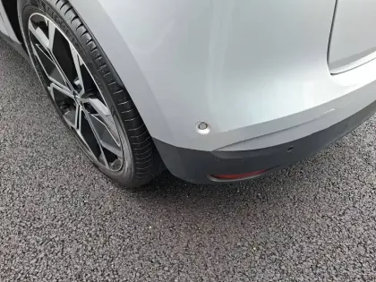 Photo 10 Renault Scenic  TCe 140 FAP EDC - 21