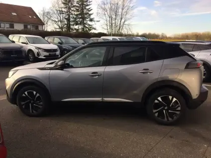 Photo 7 Peugeot 2008  BlueHDi 130 S&S EAT8